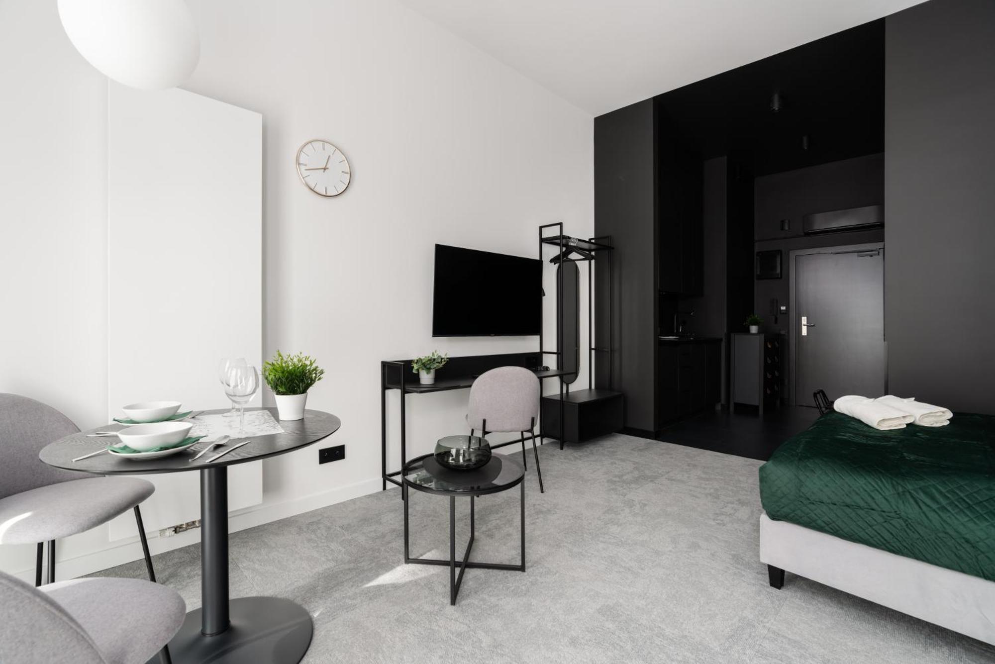 Citycenter Sauna & Fitness Apartments Podgorna By Renters Prestige Познан Екстериор снимка
